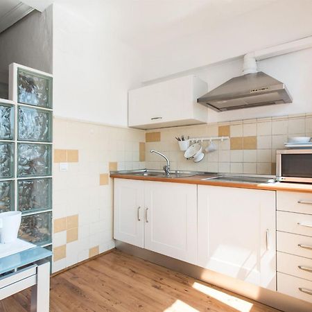 Alhondiga Suite Apartment With Terrace Sevilla Ruang foto