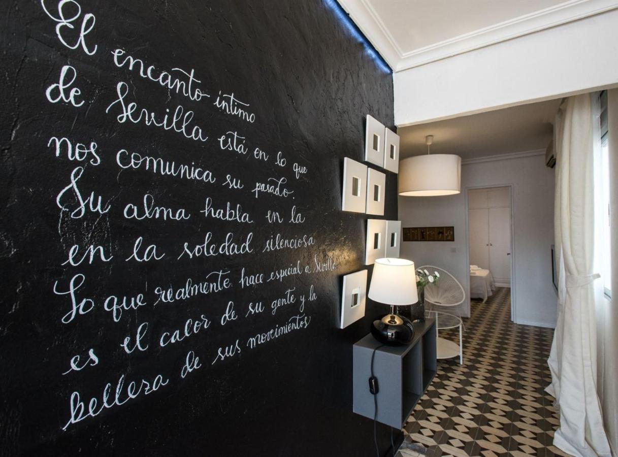 Alhondiga Suite Apartment With Terrace Sevilla Bagian luar foto